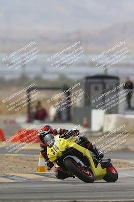 media/Mar-02-2025-Race Pace (Sun) [[8bec80ae00]]/12-Vested (Turn 2) 1111am/